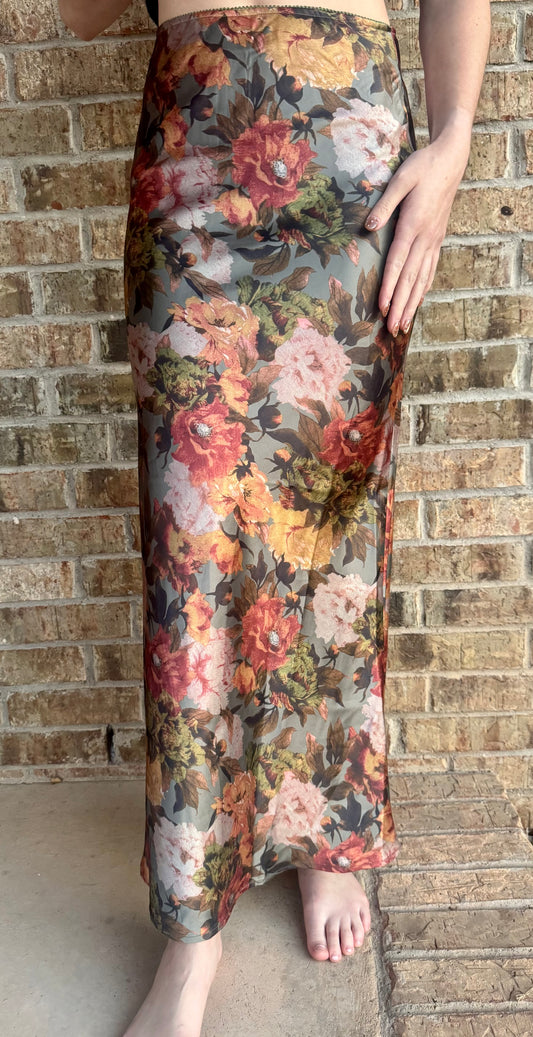 Romantic Fall Vibes Skirt