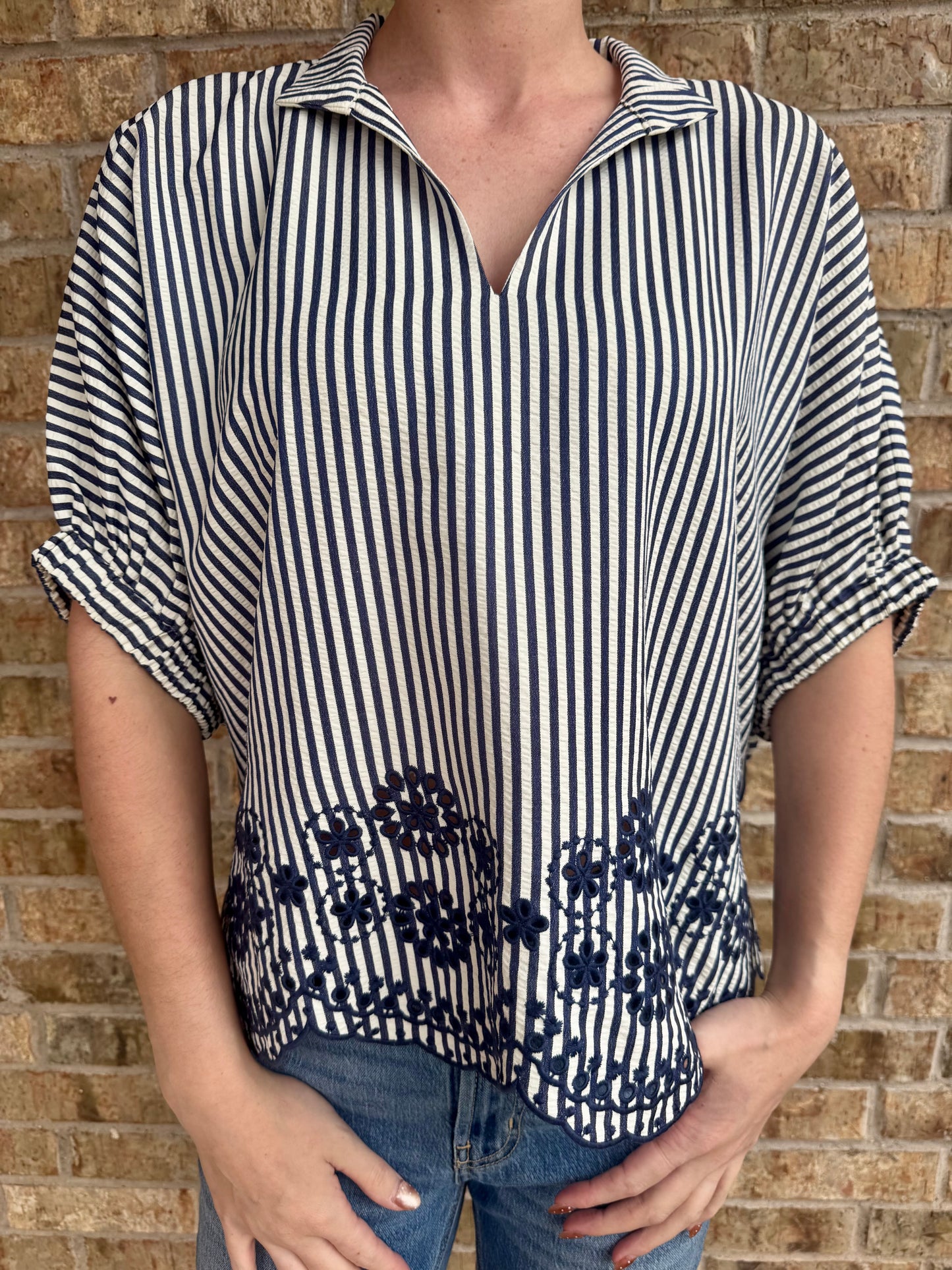 Seersucker Stripe Blouse in Navy